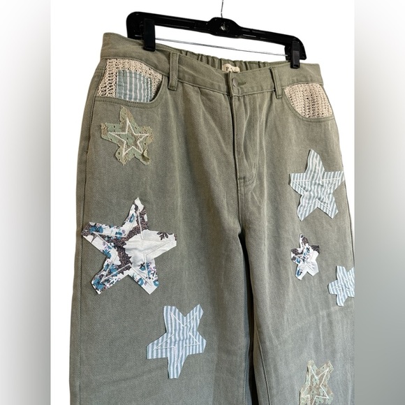 POL Olive Green Wide-Leg Pants with Beautiful Embroidery and Patchwork - Picture 2 of 8